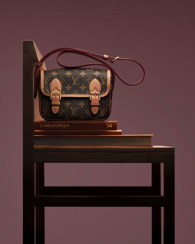 Louis Vuitton - Qixi "Bibliothèque"